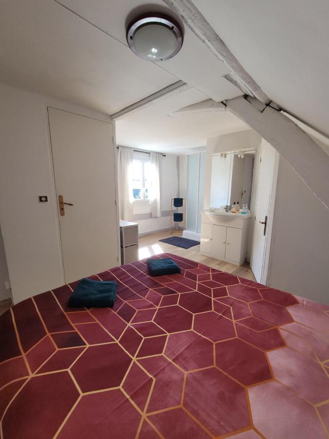 Logement 2 Pieces Au Relais Normand Cormeilles  Exteriör bild